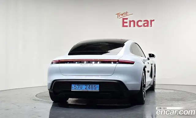 Porsche Taycan 2021 0.1 автомат (гидро), миниатюра 4