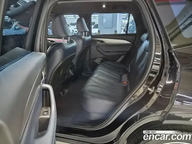 Renault (Samsung) Grand Koleos 2024 1.5 автомат (гидро), миниатюра 10 Renault (Samsung) Grand Koleos 2024 1.5 автомат (гидро), миниатюра 10