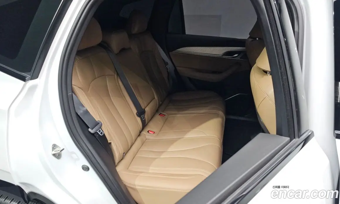 Renault (Samsung) Grand Koleos 2025 1.5 автомат (гидро), фото 17