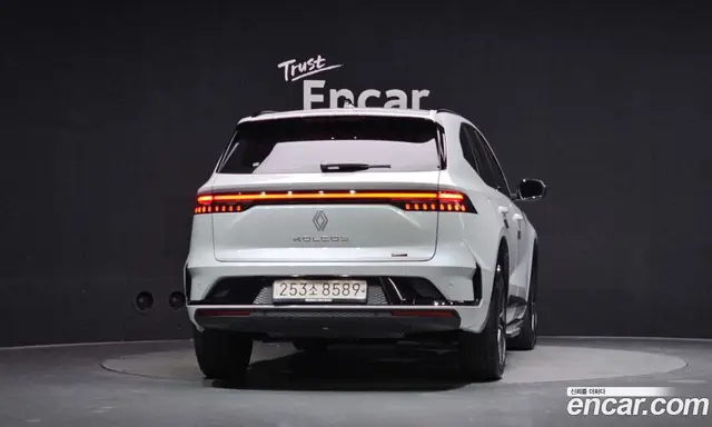 Renault (Samsung) Grand Koleos 2025 1.5 автомат (гидро), миниатюра 4