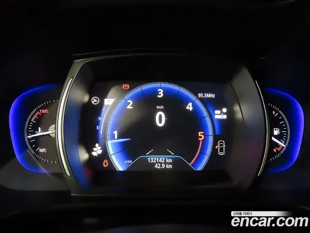 Renault (Samsung) QM6 2016 2.0 автомат (гидро), миниатюра 10