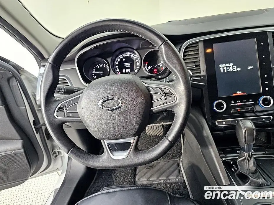 Renault (Samsung) SM6 2017 1.5 автомат (гидро), фото 12