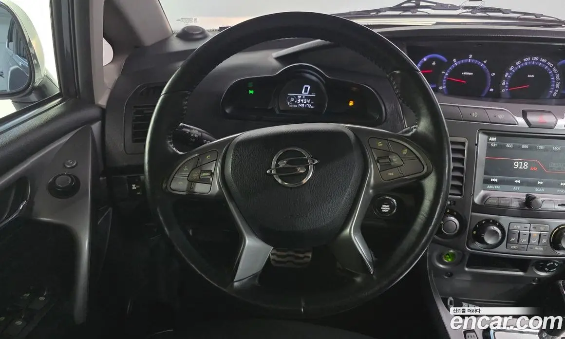 SsangYong Korando 2016 2.2 автомат (гидро), фото 13