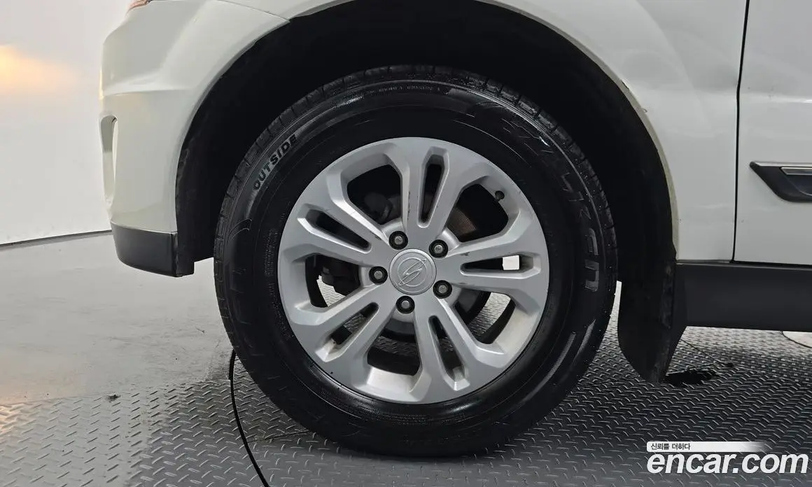 SsangYong Korando 2017 2.2 автомат (гидро), фото 5