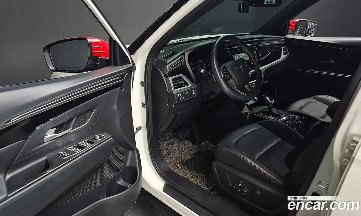 SsangYong Korando 2020 1.5 автомат (гидро), фото 11