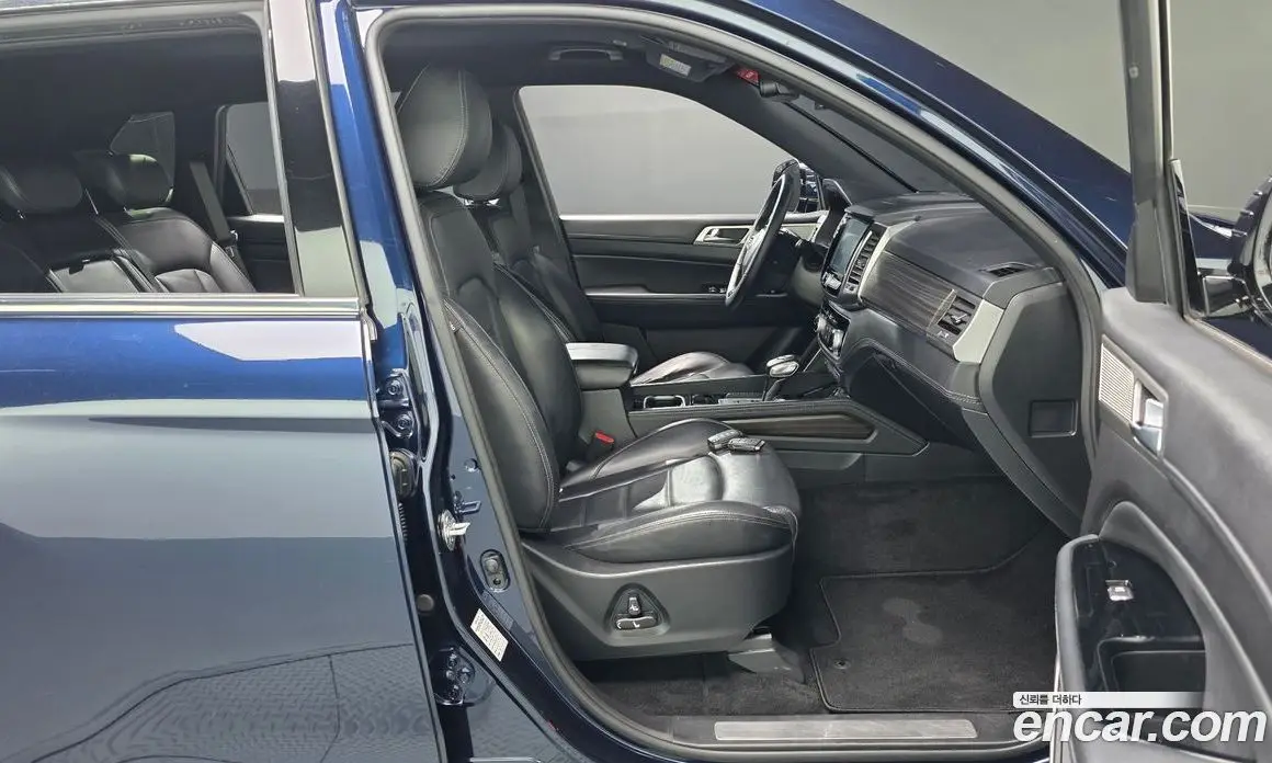 SsangYong Rexton 2018 2.2 автомат (гидро), фото 16