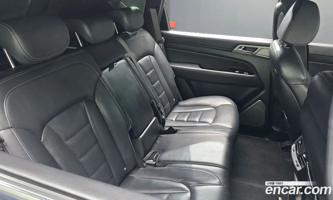 SsangYong Rexton 2018 2.2 автомат (гидро), фото 17