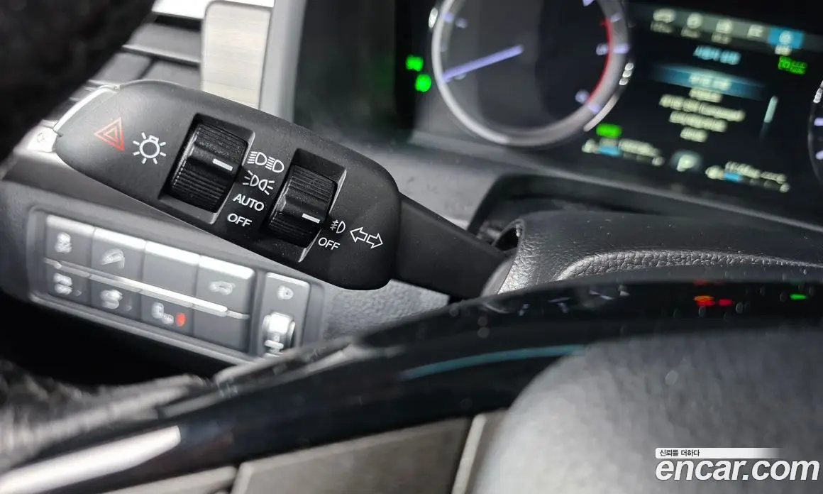 SsangYong Rexton 2018 2.2 автомат (гидро), фото 26