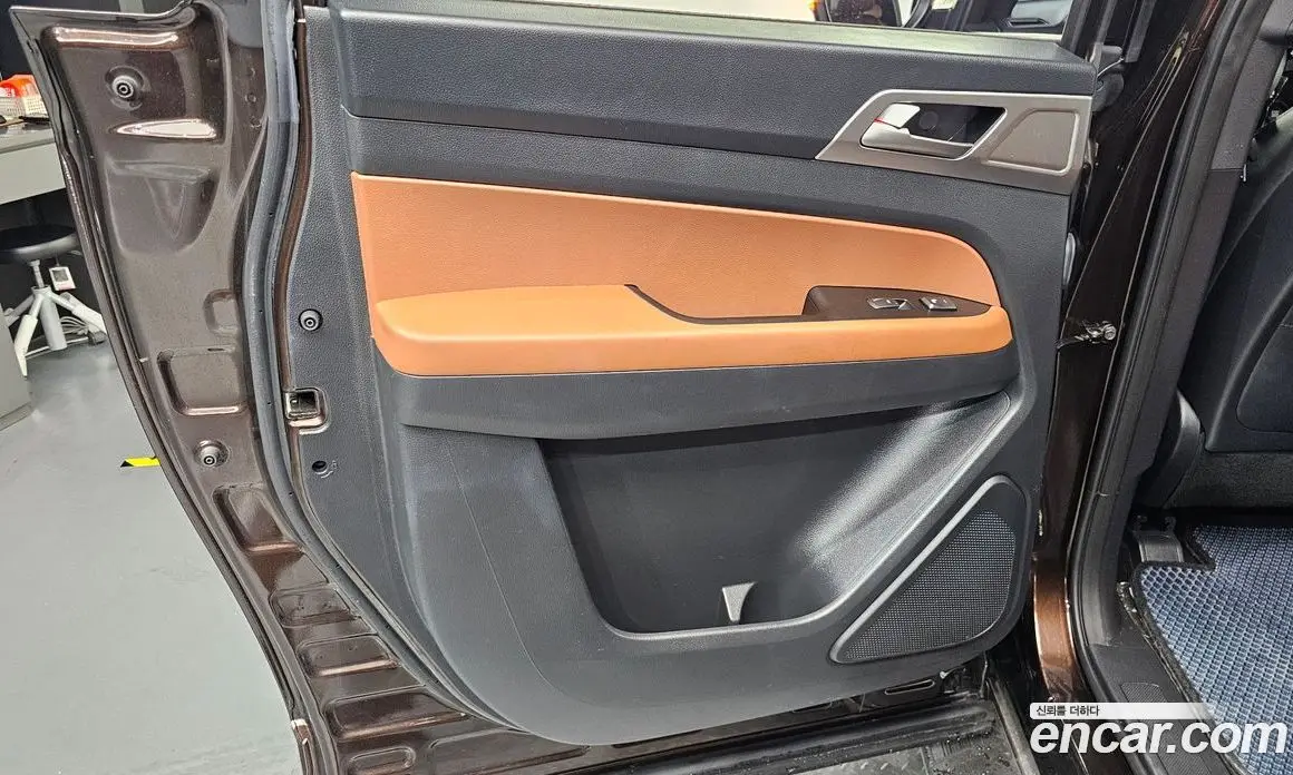 SsangYong Rexton 2019 2.2 автомат (гидро), фото 15