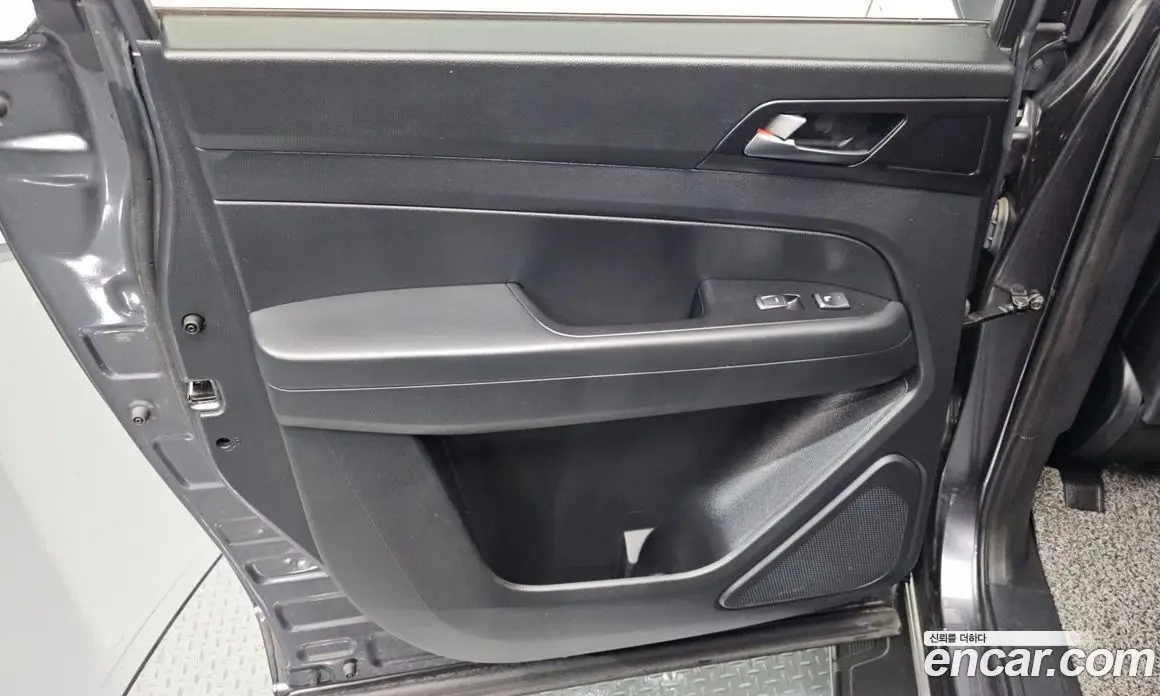 SsangYong Rexton 2020 2.2 автомат (гидро), фото 14