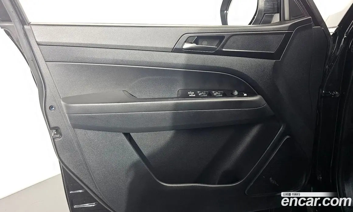 SsangYong Rexton 2020 2.2 автомат (гидро), фото 14
