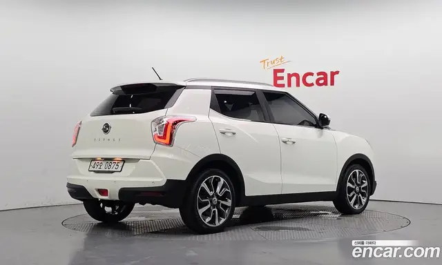 SsangYong TIBOLI 2016 1.6 автомат (гидро), миниатюра 2