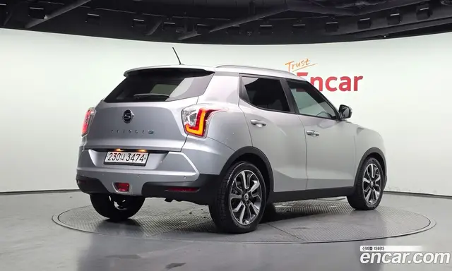 SsangYong TIBOLI 2016 1.6 автомат (гидро), миниатюра 2