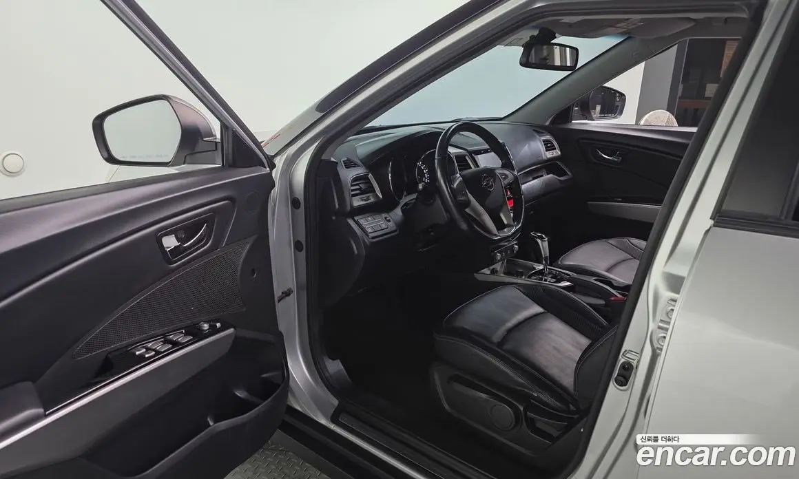 SsangYong TIBOLI 2016 1.6 автомат (гидро), фото 10