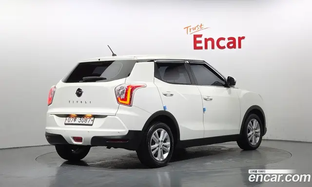 SsangYong TIBOLI 2018 1.6 автомат (гидро), миниатюра 2