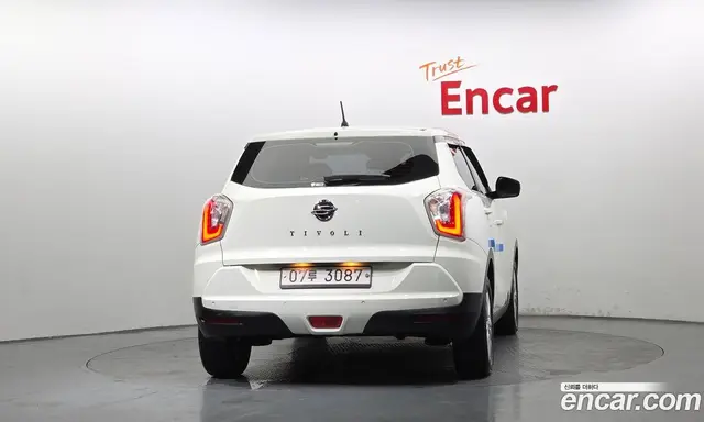 SsangYong TIBOLI 2018 1.6 автомат (гидро), миниатюра 4