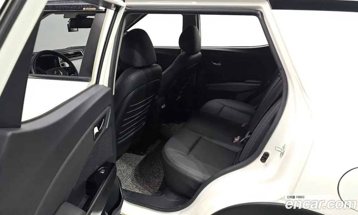 SsangYong TIBOLI 2019 1.5 автомат (гидро), фото 18
