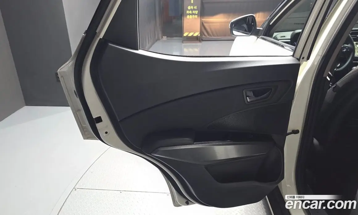 SsangYong TIBOLI 2019 1.5 автомат (гидро), фото 15