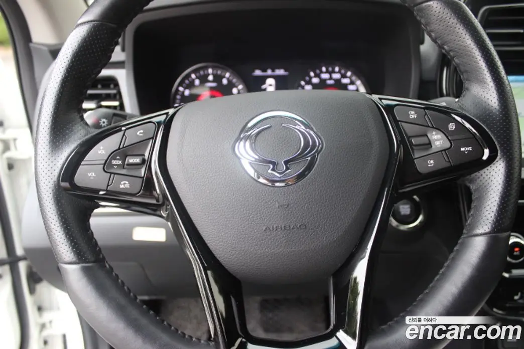 SsangYong TIBOLI 2019 1.5 автомат (гидро), фото 14