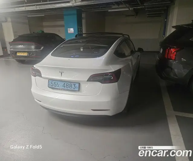 Tesla Model 3 2021 автомат (гидро), миниатюра 3