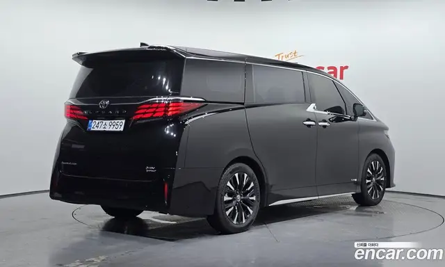 Toyota Alphard 2025 2.5 автомат (гидро), миниатюра 2