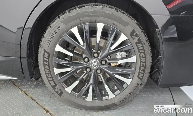 Toyota Alphard 2025 2.5 автомат (гидро), миниатюра 7