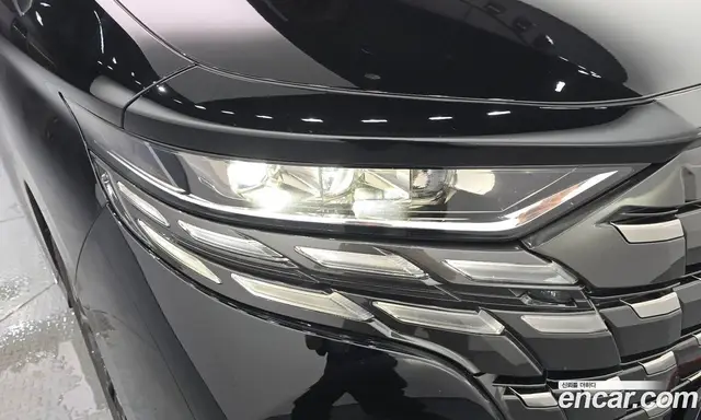 Toyota Alphard 2025 2.5 автомат (гидро), миниатюра 8