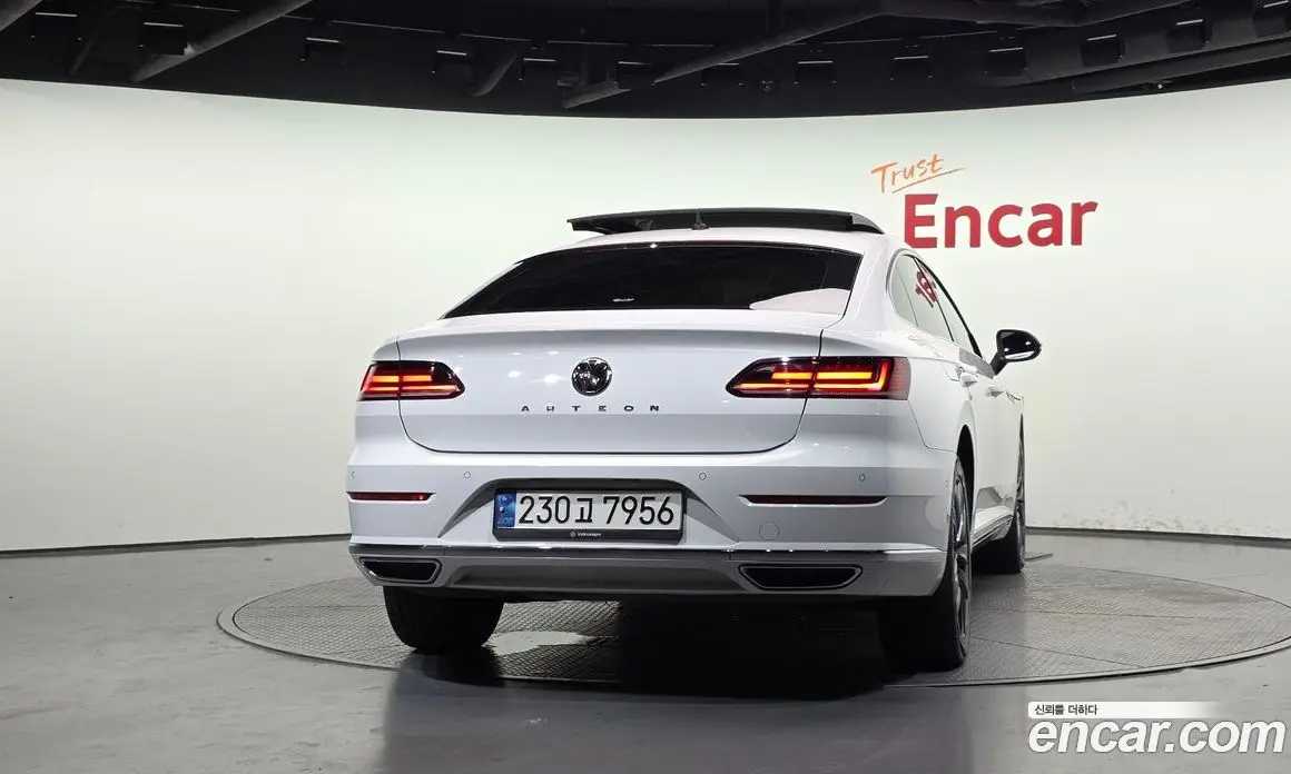 Volkswagen Arteon 2020 2.0 автомат (гидро), фото 4