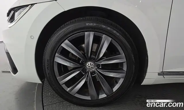 Volkswagen Arteon 2020 2.0 автомат (гидро), миниатюра 5