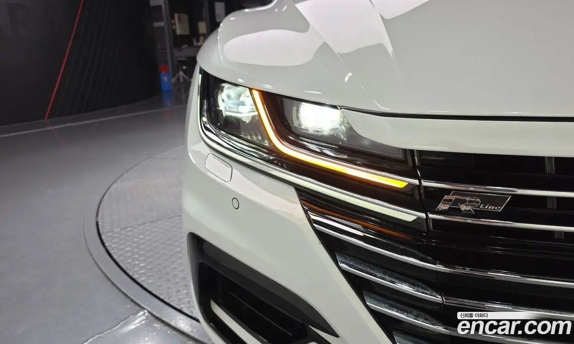 Volkswagen Arteon 2020 2.0 автомат (гидро), фото 8