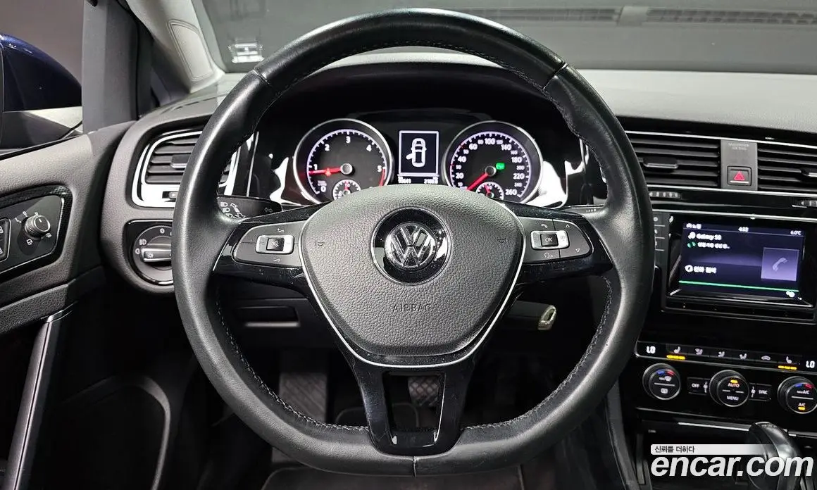 Volkswagen Golf 2014 2.0 автомат (гидро), фото 13