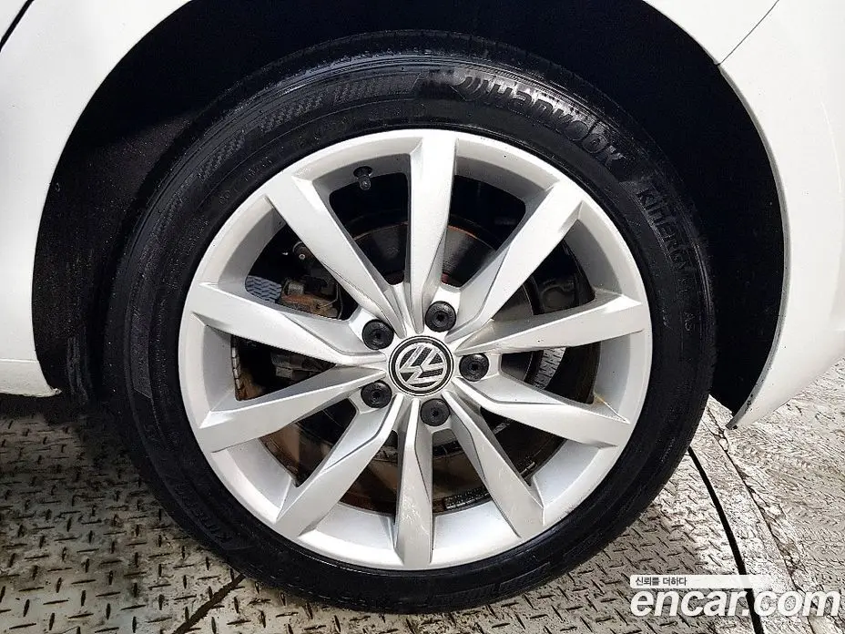 Volkswagen Golf 2015 2.0 автомат (гидро), фото 20