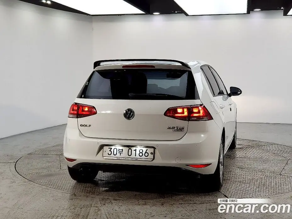 Volkswagen Golf 2015 2.0 автомат (гидро), фото 3