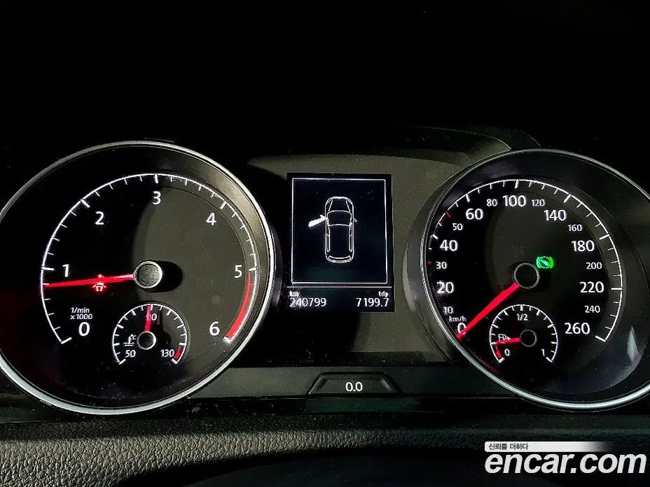 Volkswagen Golf 2015 2.0 автомат (гидро), фото 7