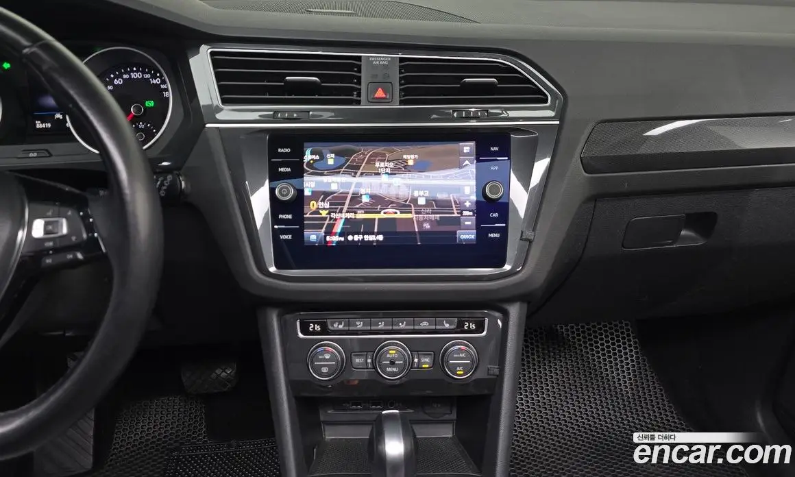 Volkswagen Tiguan 2019 2.0 автомат (гидро), фото 19