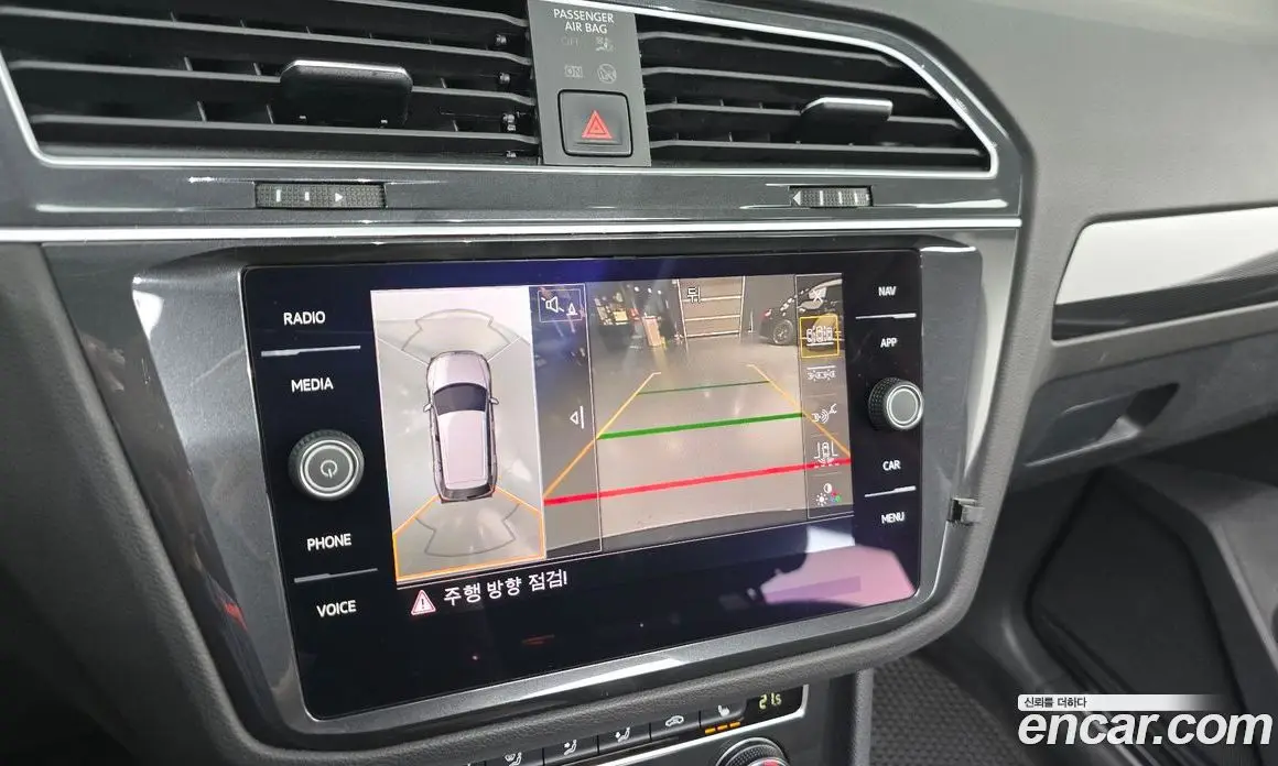 Volkswagen Tiguan 2019 2.0 автомат (гидро), фото 20