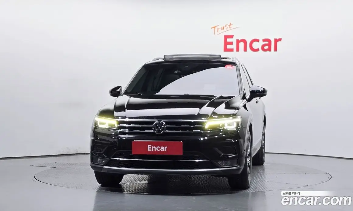 Volkswagen Tiguan 2019 2.0 автомат (гидро), фото 3
