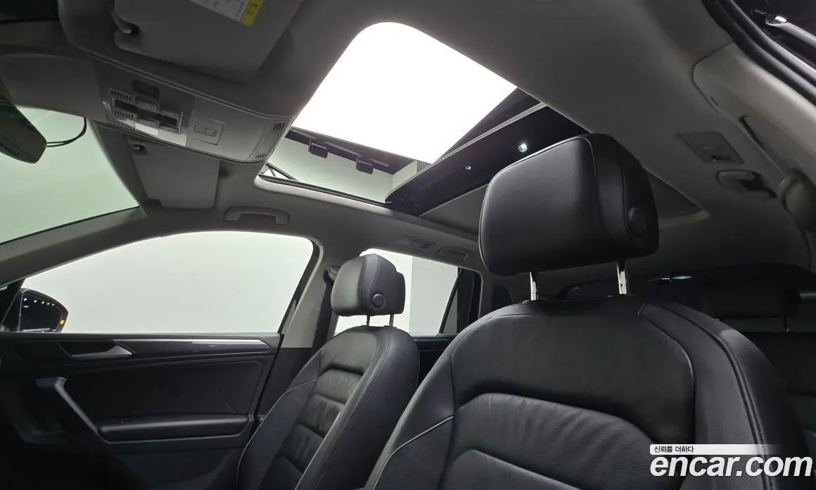 Volkswagen Tiguan 2019 2.0 автомат (гидро), фото 25