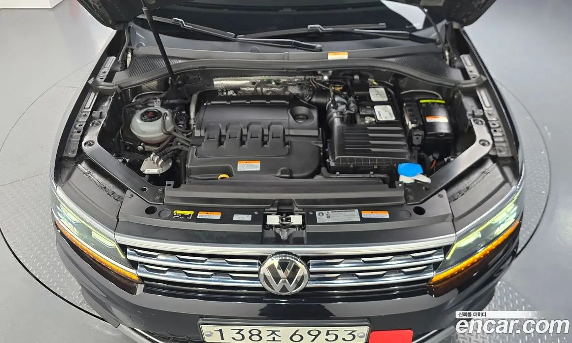 Volkswagen Tiguan 2019 2.0 автомат (гидро), фото 6