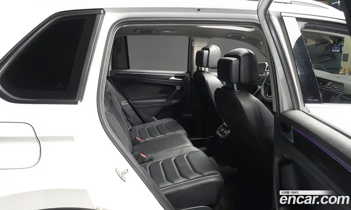 Volkswagen Tiguan 2022 2.0 автомат (гидро), фото 12