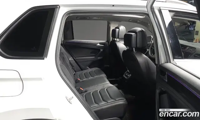 Volkswagen Tiguan 2022 2.0 автомат (гидро), миниатюра 12