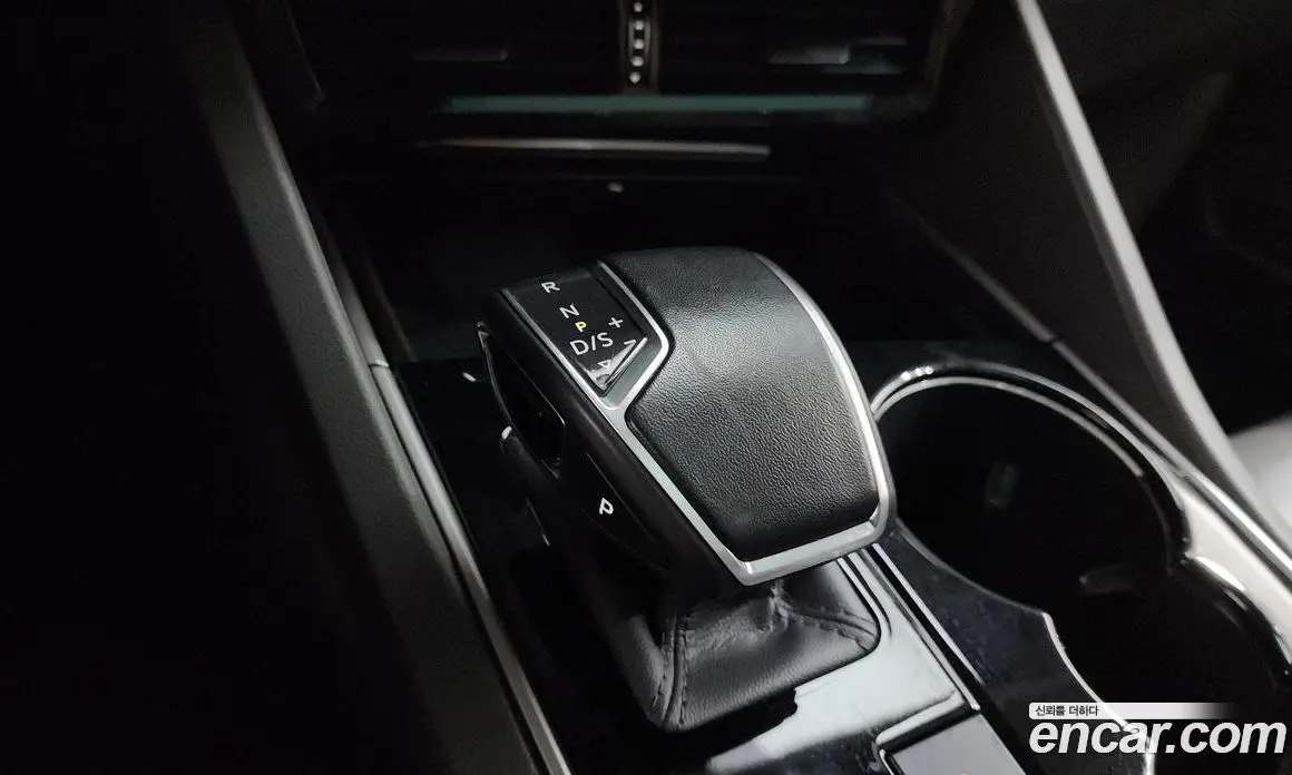 Volkswagen Touareg 2023 3.0 автомат (гидро), фото 12