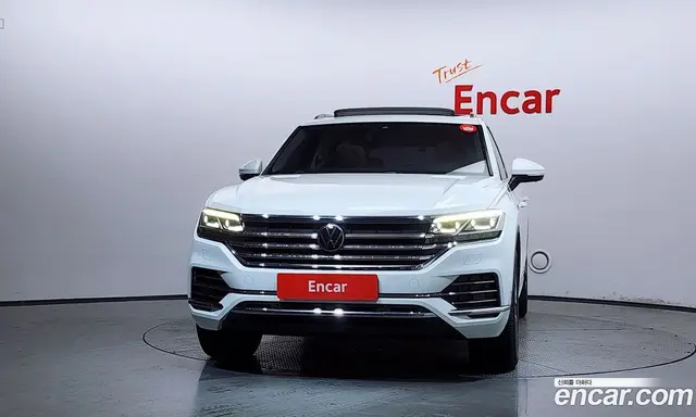 Volkswagen Touareg 2023 3.0 автомат (гидро), миниатюра 3