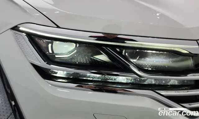 Volkswagen Touareg 2023 3.0 автомат (гидро), миниатюра 8