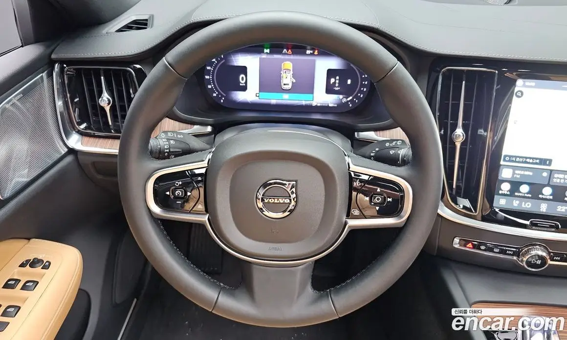Volvo V60 2025 2.0 автомат (гидро), фото 17