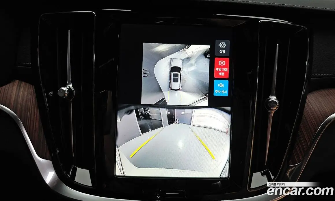 Volvo V60 2025 2.0 автомат (гидро), фото 19