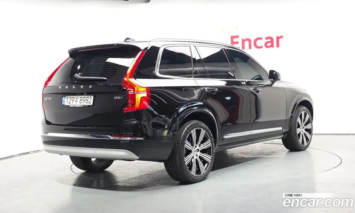 Volvo XC90 2022 2.0 автомат (гидро), фото 2 Volvo XC90 2022 2.0 автомат (гидро), фото 2