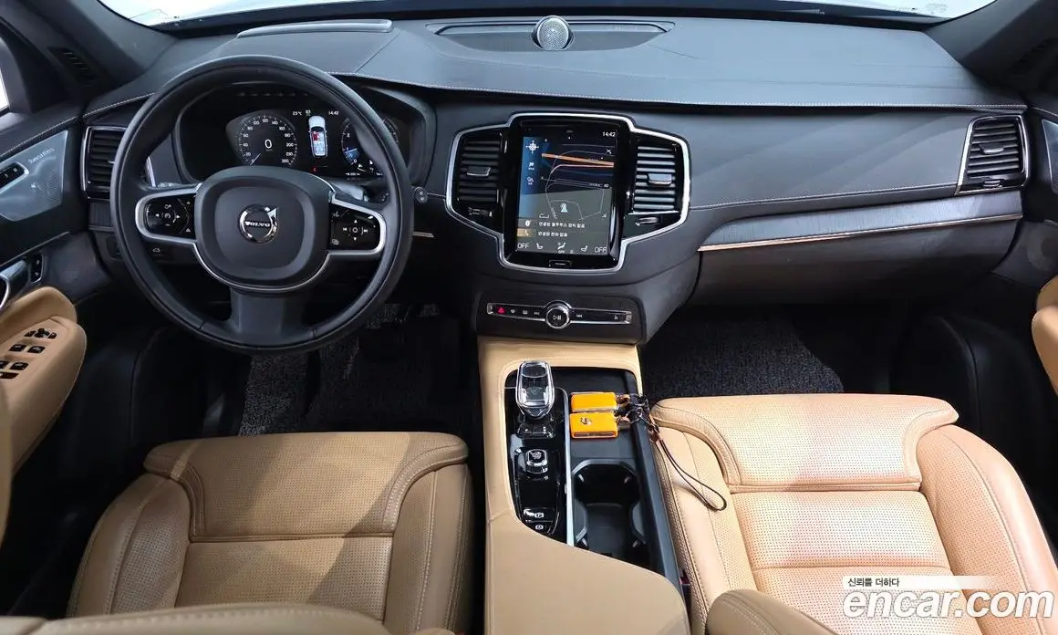 Volvo XC90 2022 2.0 автомат (гидро), фото 7 Volvo XC90 2022 2.0 автомат (гидро), фото 7