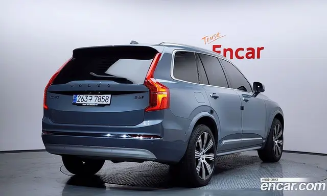 Volvo XC90 2022 2.0 автомат (гидро), миниатюра 2