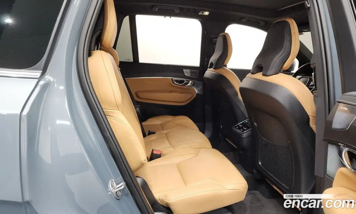 Volvo XC90 2022 2.0 автомат (гидро), фото 12